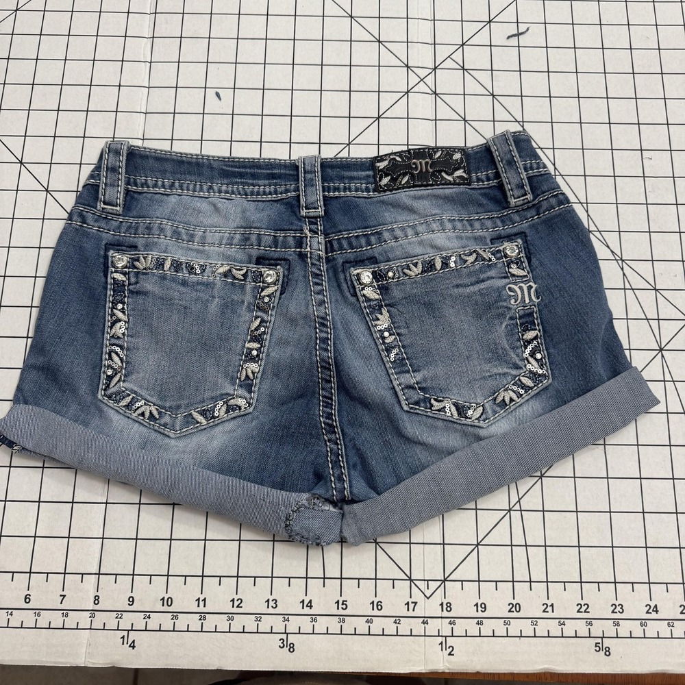 Miss Me‎ Shorts Womens 27 Blue Denim Cuffed Cut Off Sequin Embroidered Pockets
